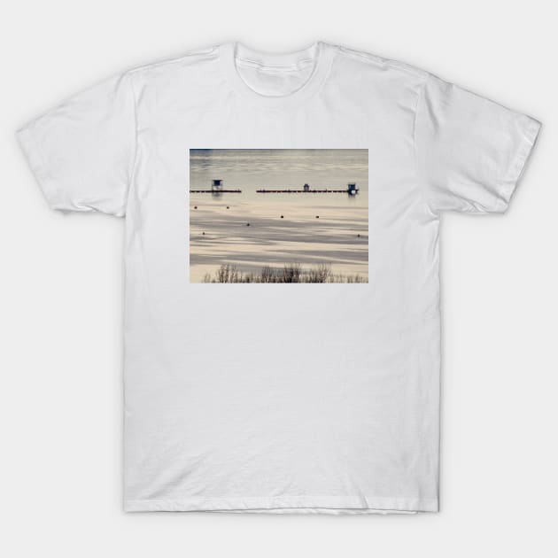 Lake reflection waves landscapes T-Shirt by marghe41